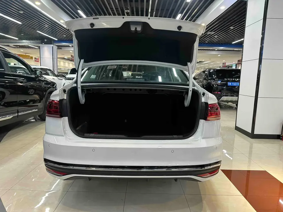 Volkswagen Bora Bora 2023 200TSI DSG Joy-Drive PRO Edition 2024 — миниатюра 5