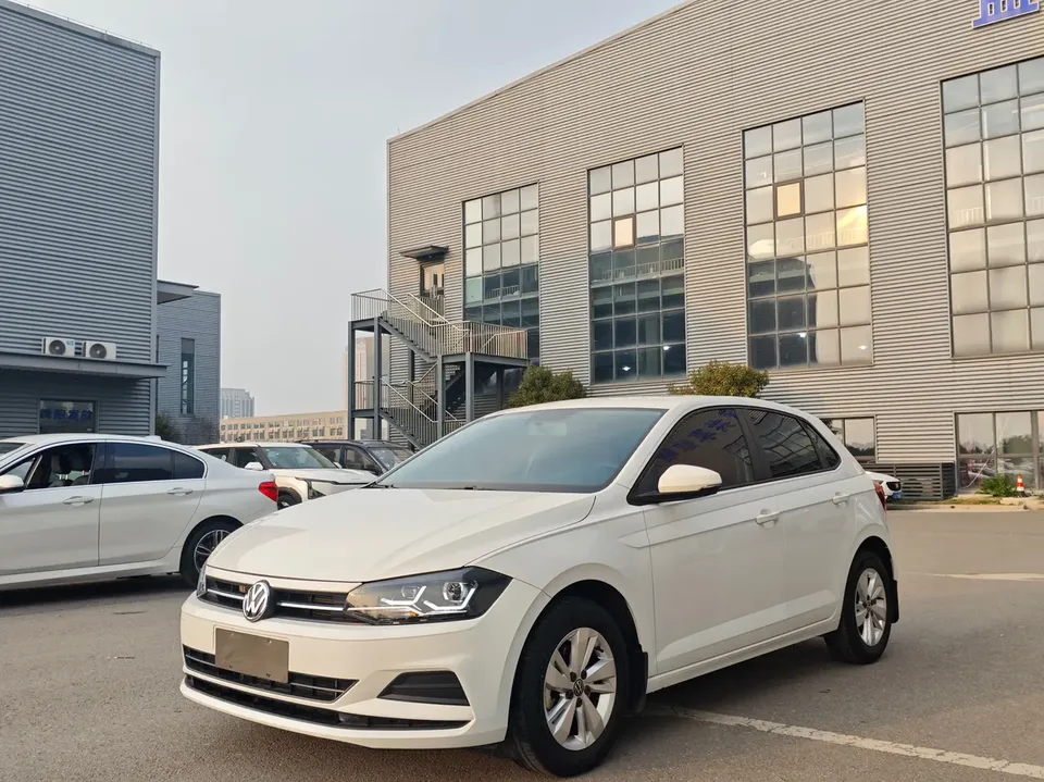 Volkswagen Polo Polo 2023 facelift Plus 1.5L Automatic Indulgence Edition 2024 — photo 1, buy with delivery to Moscow