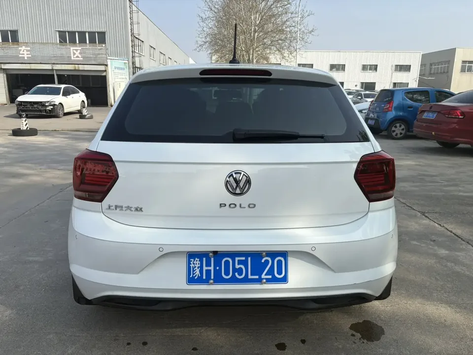 Volkswagen Polo Polo 2023 Plus 1.5L Automatic Colorful Technology Edition 2023 — миниатюра 2