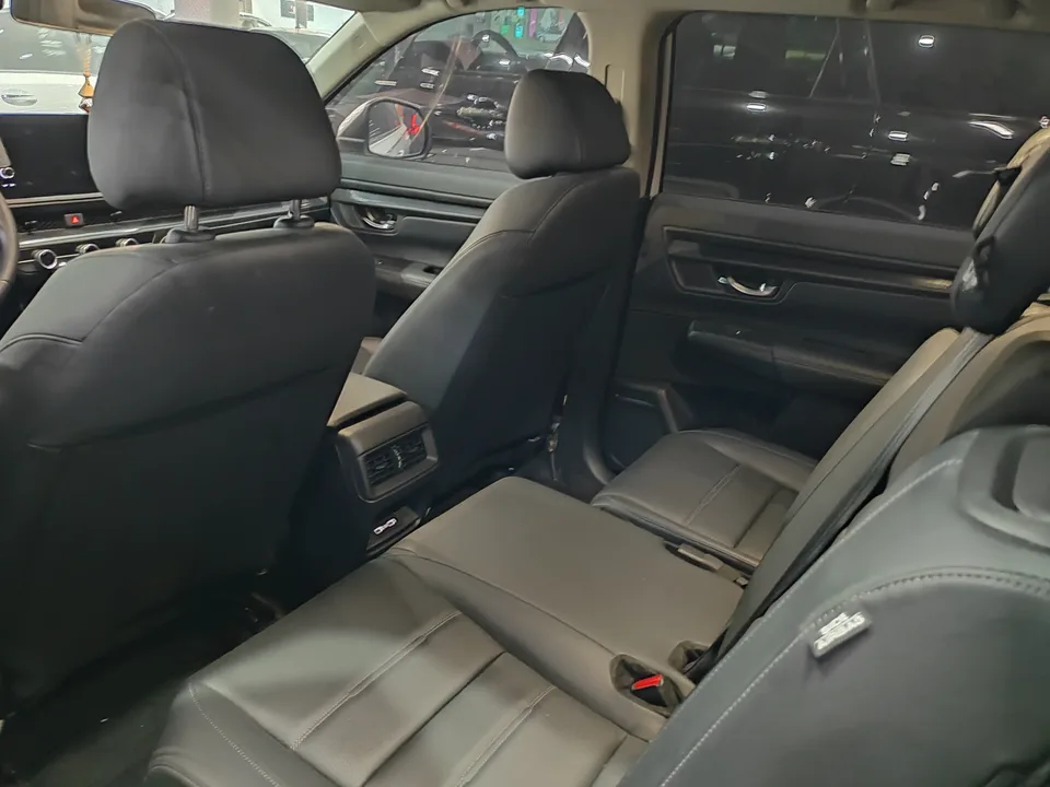 Honda CR-V Honda CR-V 2023 240TURBO CVT 2WD 7-seater version 2023 — миниатюра 3