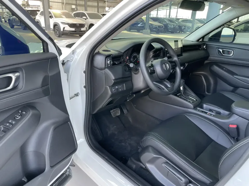 Honda WR-V XR-V 2023 Honda XR-V 2023 1.5L CVT Hot Edition 2023 — thumbnail 4