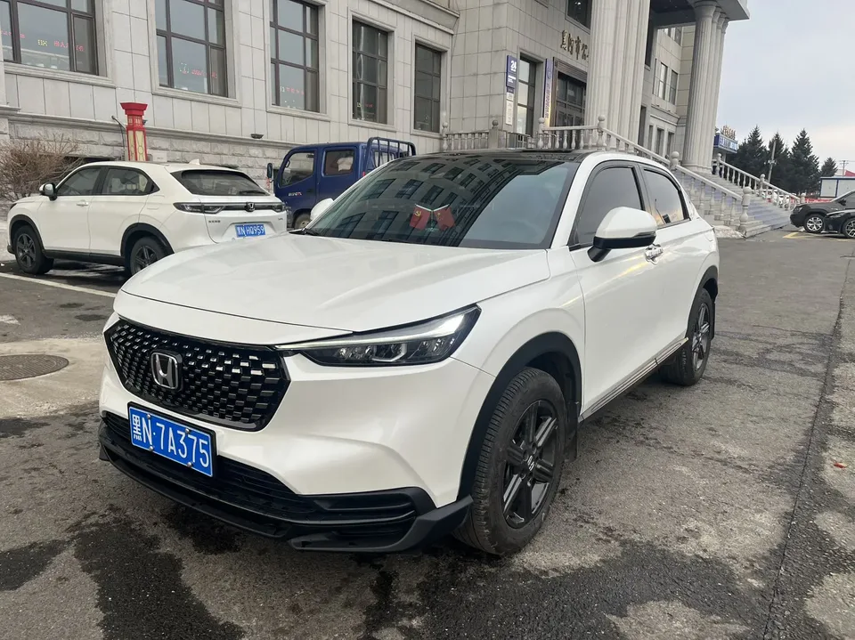 Honda WR-V facelift 1.5L CVT hot version 2023 — фото 1, купить с доставкой в Москву