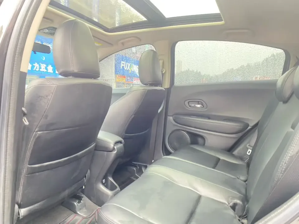 Honda VEZEL Binzhi 2022 1.5L CVT Elite Smart Edition 2022 — thumbnail 3