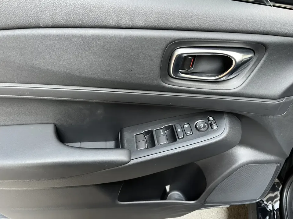 Honda VEZEL 1.5L CVT technology version 2023 — миниатюра 4