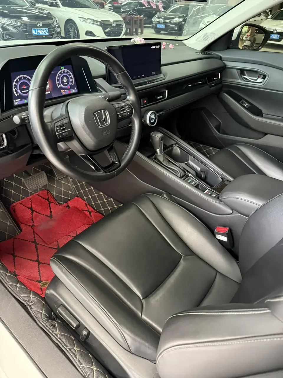 Honda Inspire 260TURBO Elite Edition 2023 — миниатюра 4
