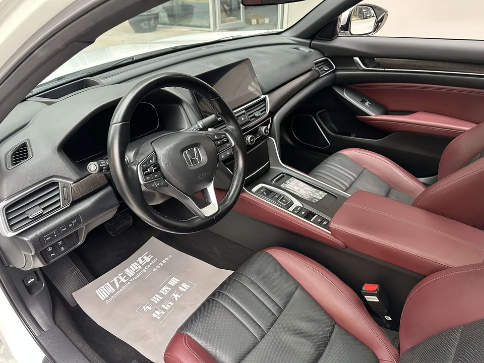 Honda Inspire 2022 Insignia Hybrid 2.0L Pure Edition 2023 — миниатюра 5