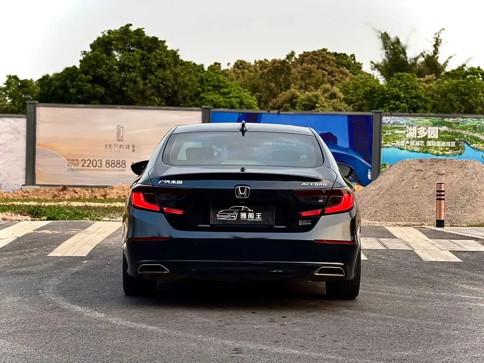 Honda Accord Rui T 260TURBO Deluxe Edition 2024 — миниатюра 2