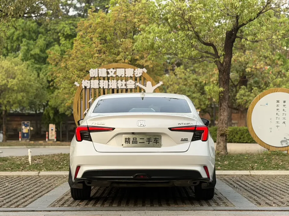 Honda Integra 240TURBO CVT Smart Edition 2023 — миниатюра 2