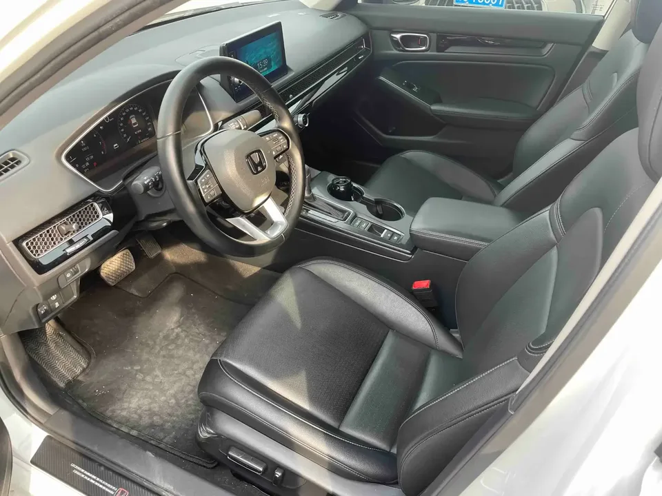 Honda Integra 240TURBO CVT Smart Edition 2024 — миниатюра 3