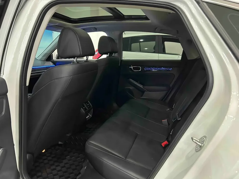 Honda CIVIC 2022 Civic 240TURBO CVT Power Control Edition 2022 — миниатюра 3