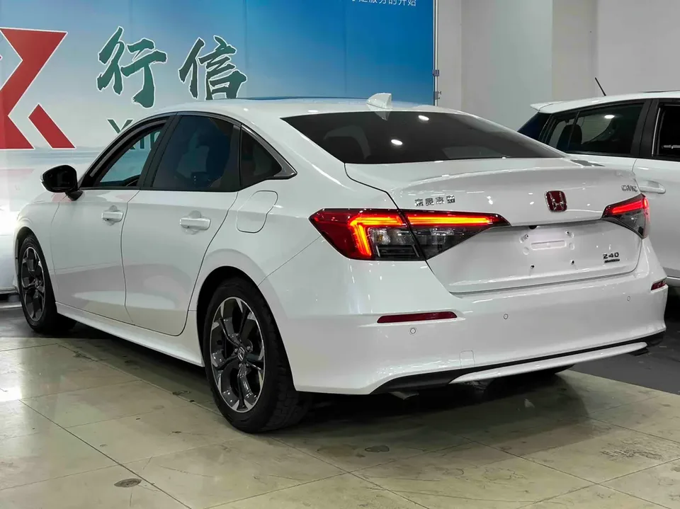 Honda CIVIC 2022 Civic 240TURBO CVT Power Control Edition 2022 — миниатюра 4