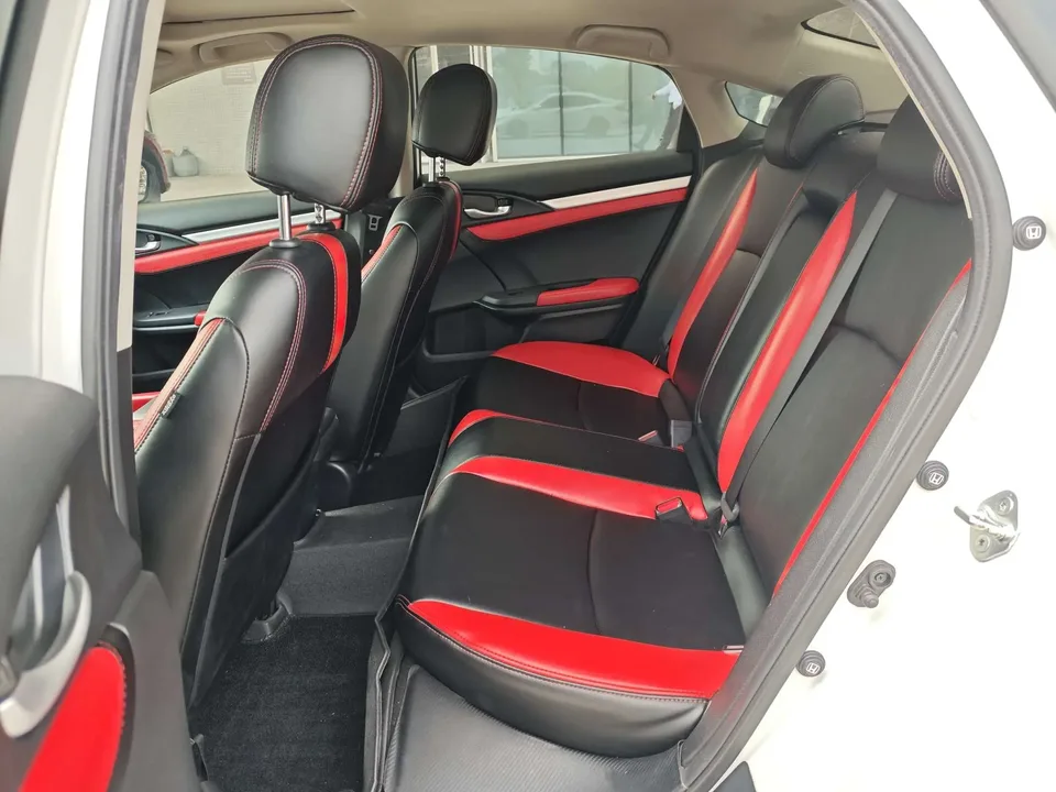 Honda CIVIC 220TURBO CVT burning version National VI 2022 — миниатюра 3