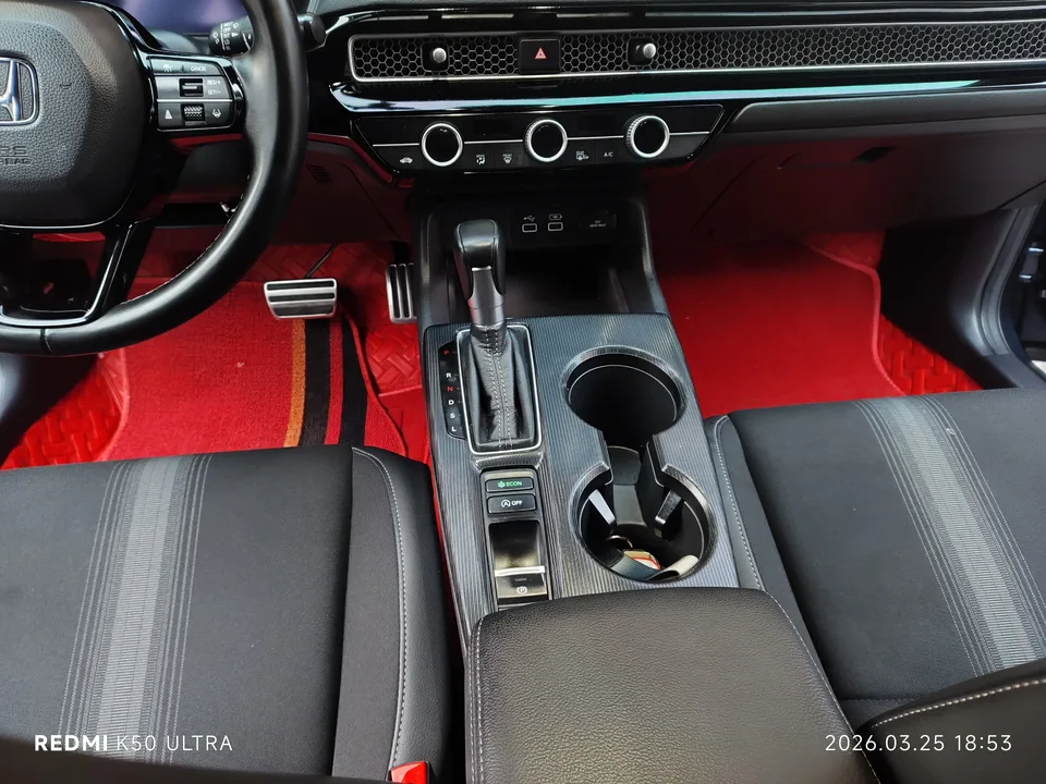 Honda CIVIC 2022 Civic 240TURBO CVT Ignition Edition 2023 — миниатюра 5