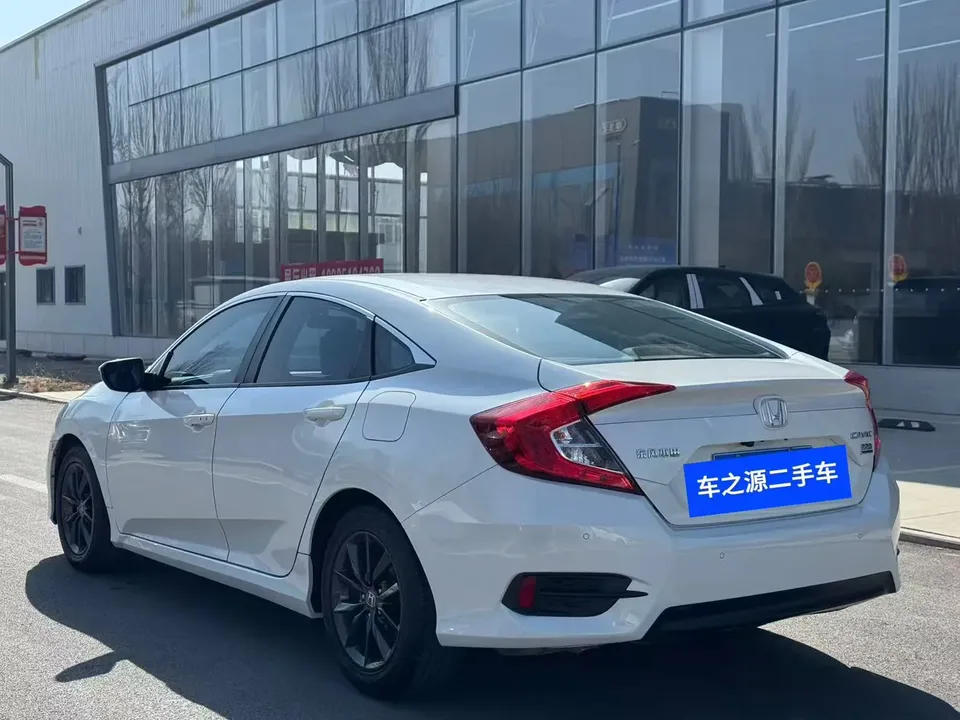 Honda CIVIC 220TURBO CVT Dynamic Edition National VI 2022 — миниатюра 4