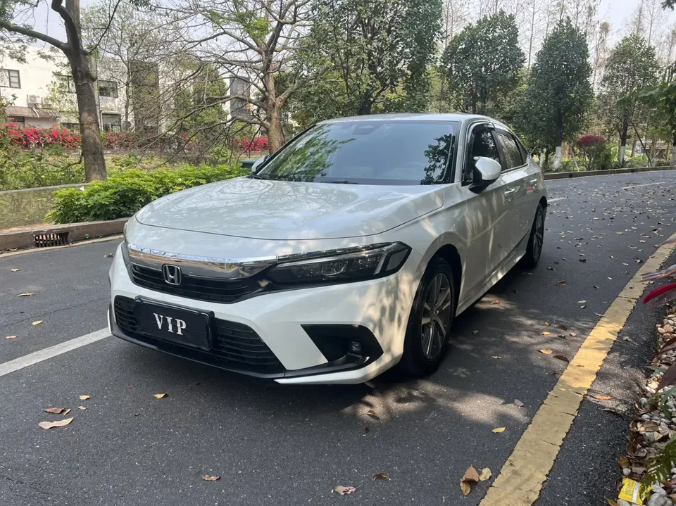 Honda CIVIC 2024