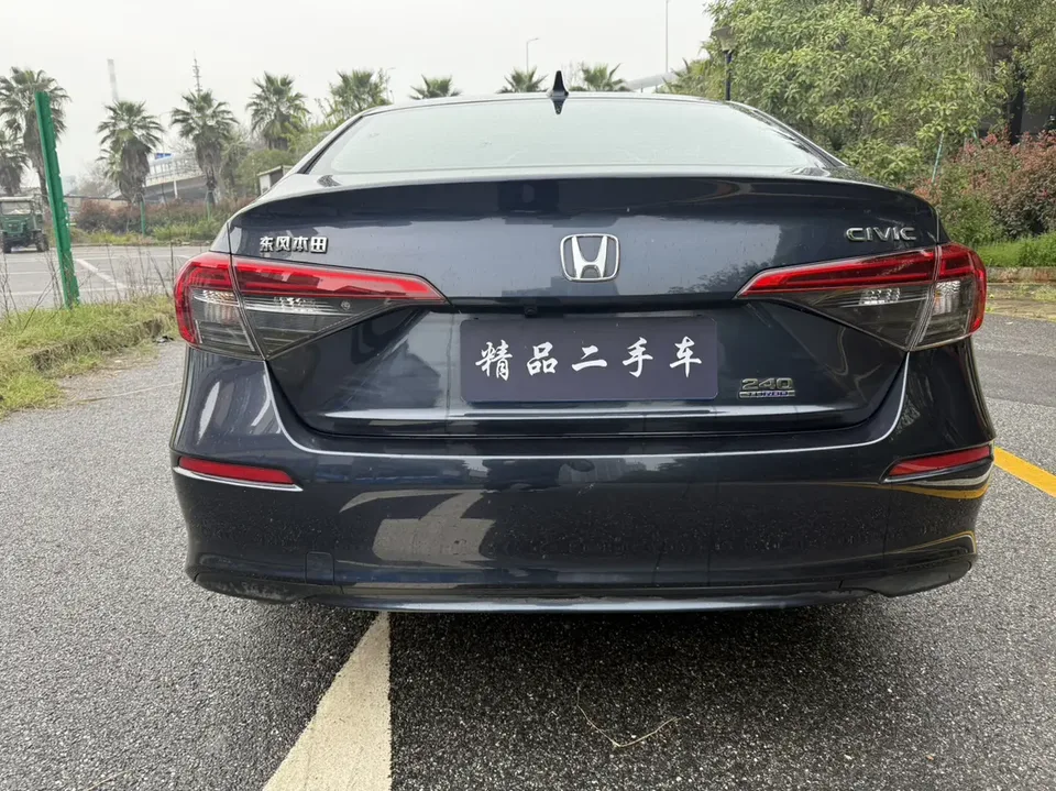 Honda CIVIC Civic 240TURBO CVT Dynamic C-position Customer Special Edition 2024 — миниатюра 2