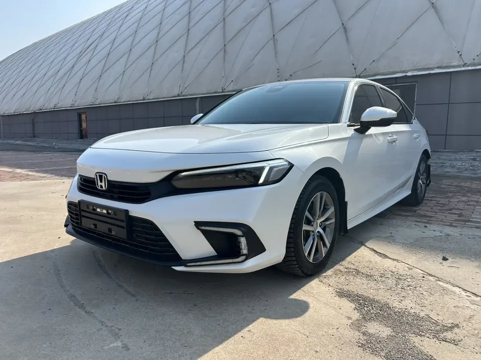 Honda CIVIC 2024
