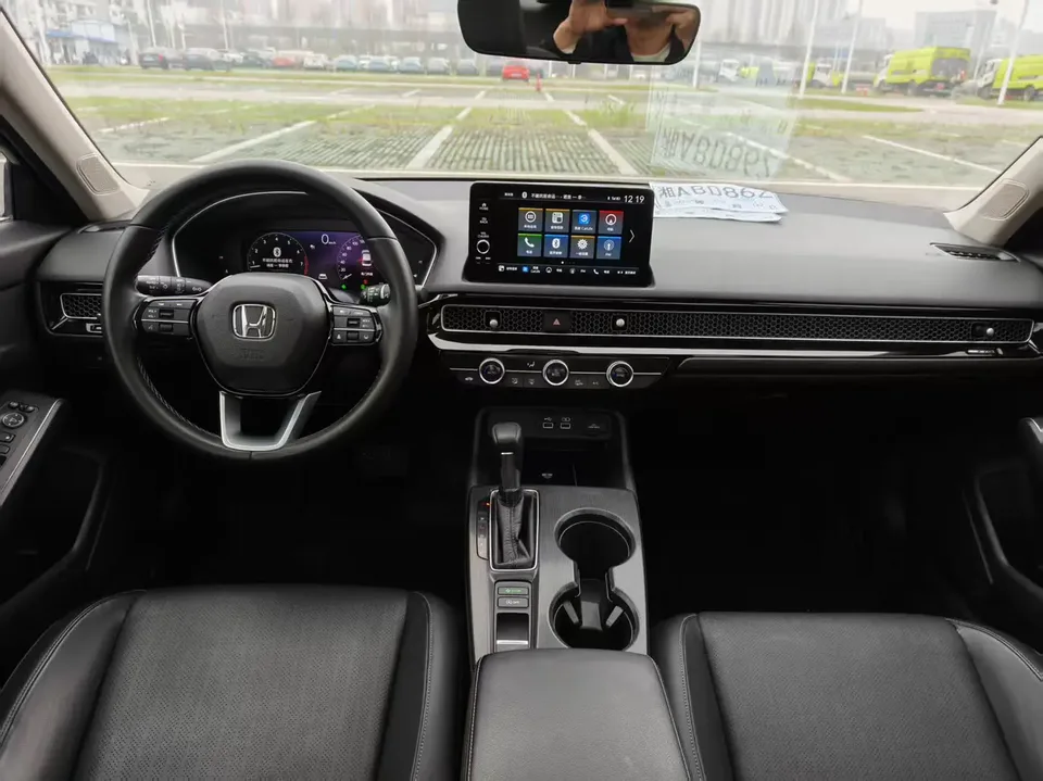 Honda CIVIC 2022 Civic 240TURBO CVT Power Control Edition 2022 — миниатюра 5