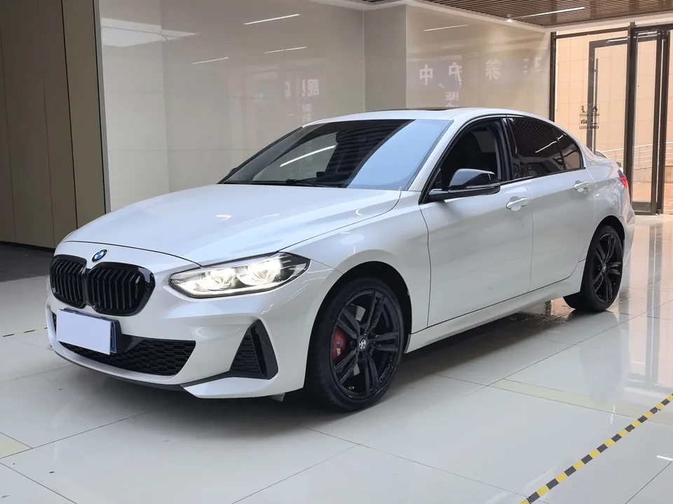 BMW 1 Series 2022