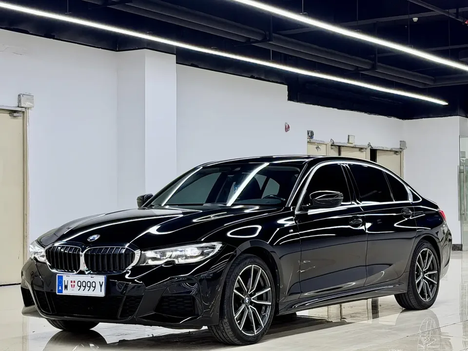 BMW 3 Series 2022