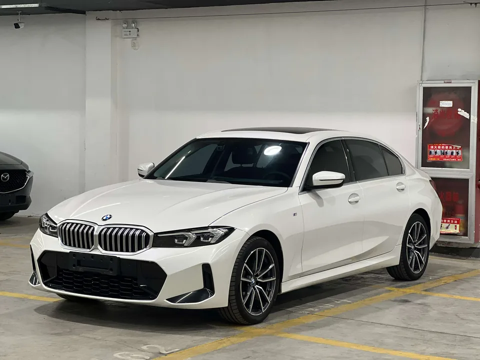 BMW 3 Series 2023