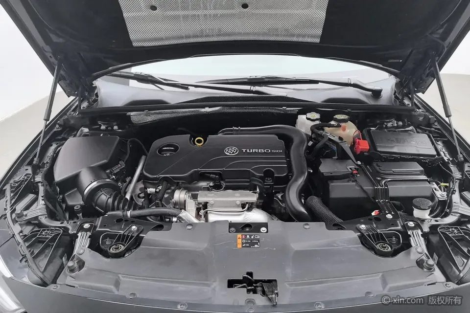 Buick Majesty 552T Smart Edition 2022 — миниатюра 2
