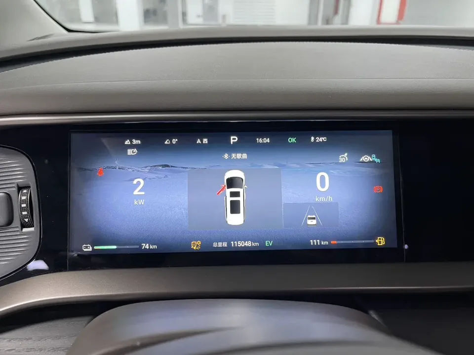 Denza D9 DM D9 DM 2022 970 4WD flagship model 2023 — thumbnail 3