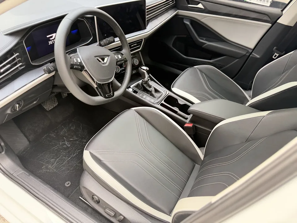 Jetta VA7 1.4T First Come First Served Edition 2025 — миниатюра 3