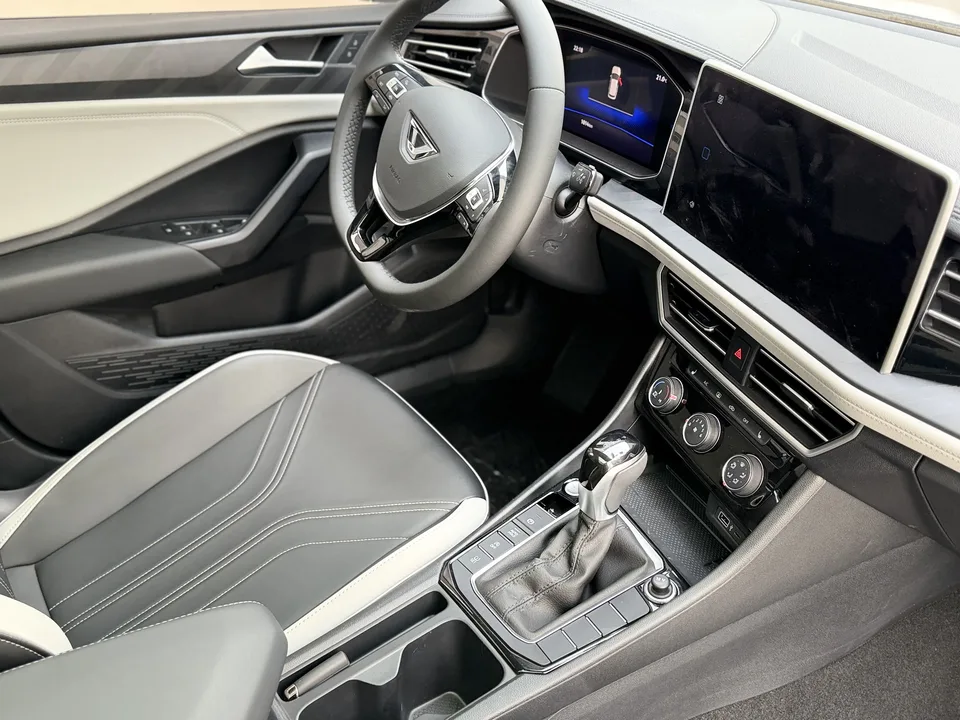 Jetta VA7 1.4T First Come First Served Edition 2025 — миниатюра 5