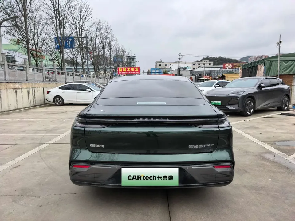 Geely Galaxy Star 8 PHEV 130km EM-P Starship Edition 2025 — миниатюра 4