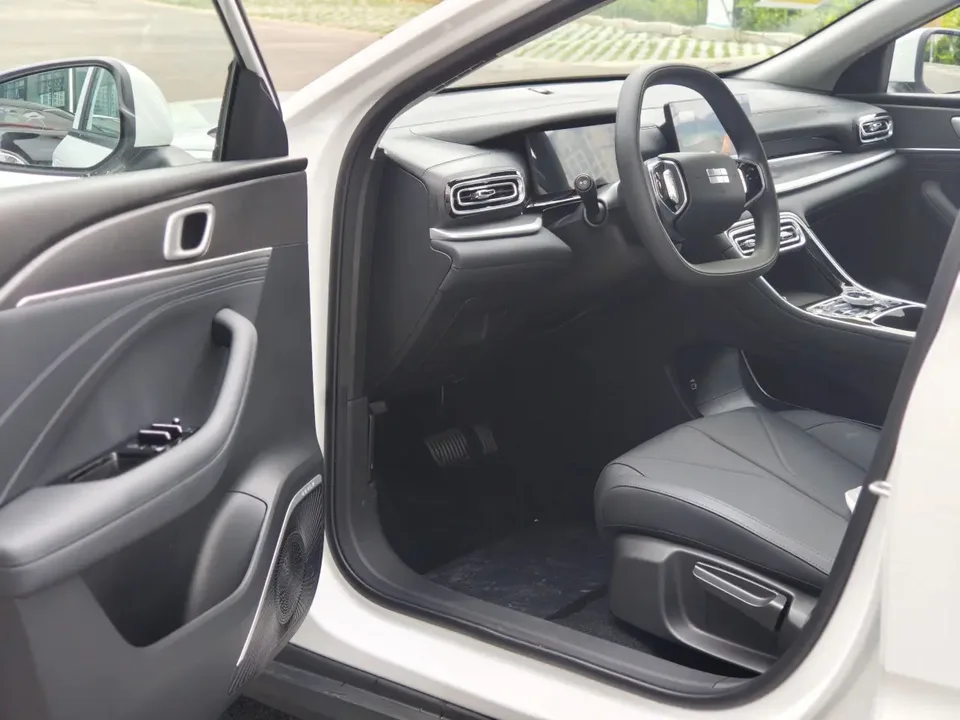 Geely Galaxy Star 6 Galaxy Star 6 2026 Model 125km/h Comfort Edition 2026 — миниатюра 5