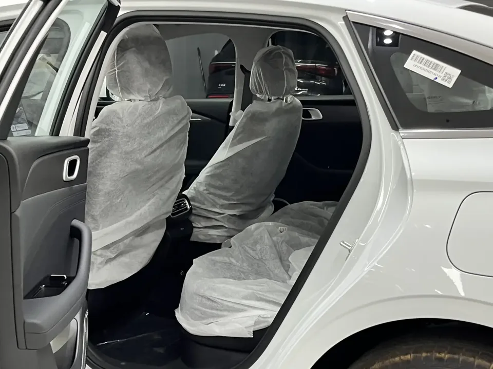 Geely Galaxy Star 6 Galaxy Star 6 2026 Model 60km/h Starter Edition 2026 — миниатюра 4