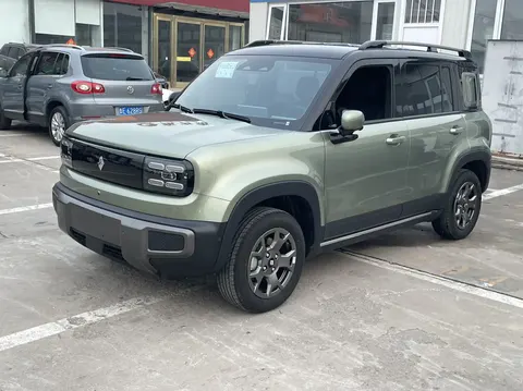 Baojun Yueya Plus 2025 buy in Moscow