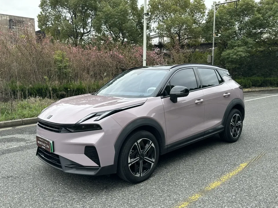 Lynk & Co 06 EM-P 2024