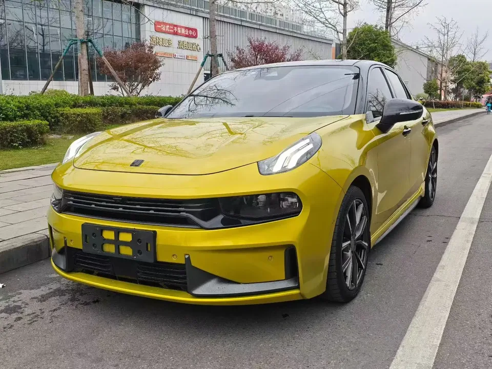 Lynk & Co 03 2022