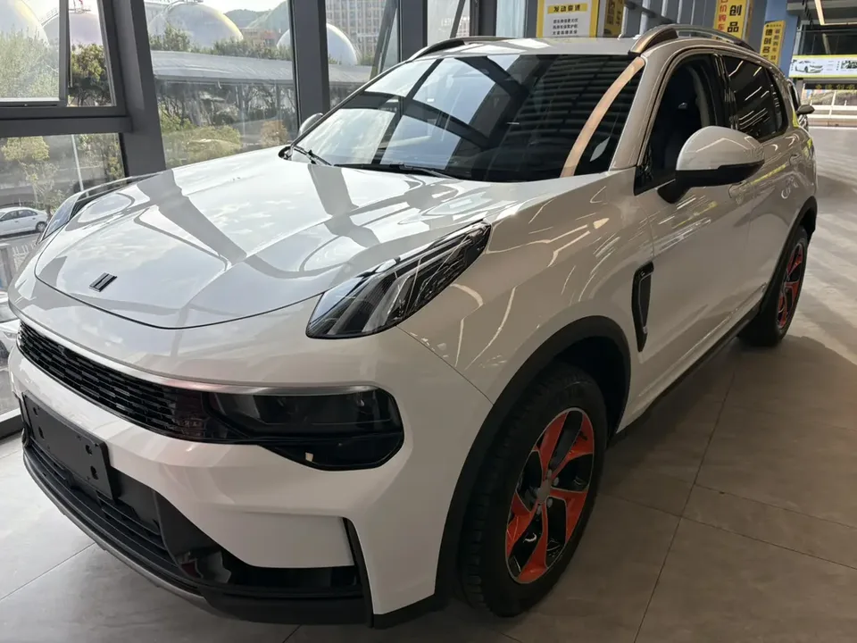 Lynk & Co 01 2024