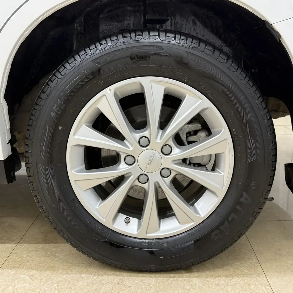 Haval M6 PLUS 1.5T DCT Luxury Smart Connected Edition 2023 — миниатюра 4
