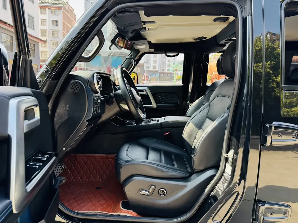BAIC Beijing Off-road BJ40 Beijing Off-road BJ40 2023 2.0T Automatic 4WD City Hunter Edition Knight Edition 2022 — миниатюра 5