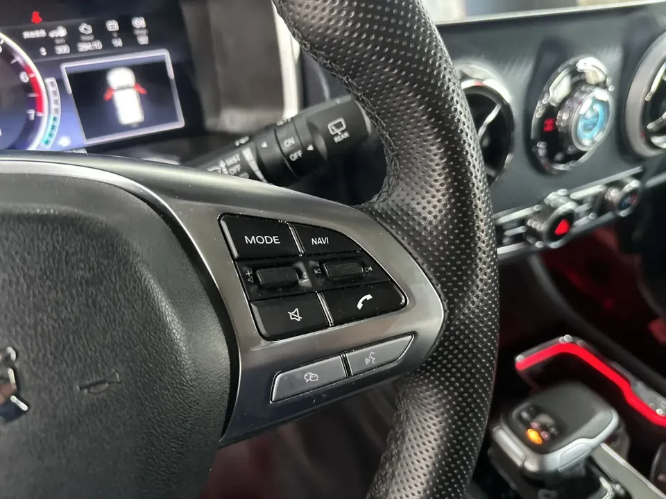 BAIC Beijing Off-road BJ40 Beijing Off-road BJ40 2023 2.0T Automatic 4WD Touring Tower Champion Edition 2023 — миниатюра 5