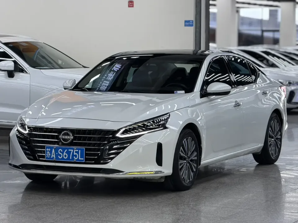 Nissan Altima Sound of nature 2022 2.0L XL-TLS Enjoy Edition 2023 — photo 1, buy with delivery to Moscow
