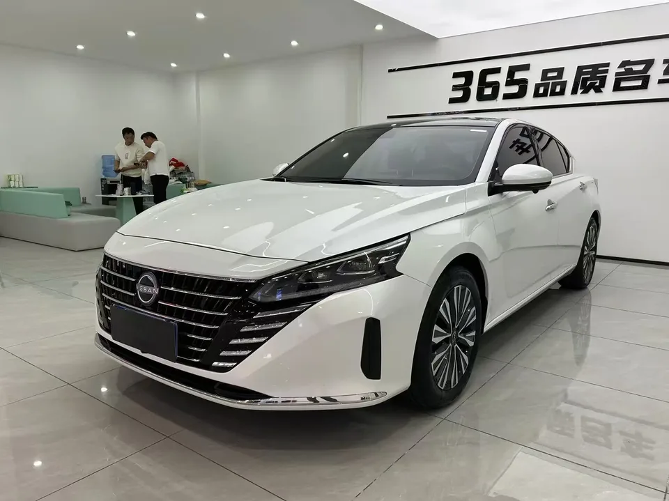 Nissan Altima Teana 2022 Teana 2.0L XL-TLS Enjoy Edition 2024 — photo 1, buy with delivery to Moscow