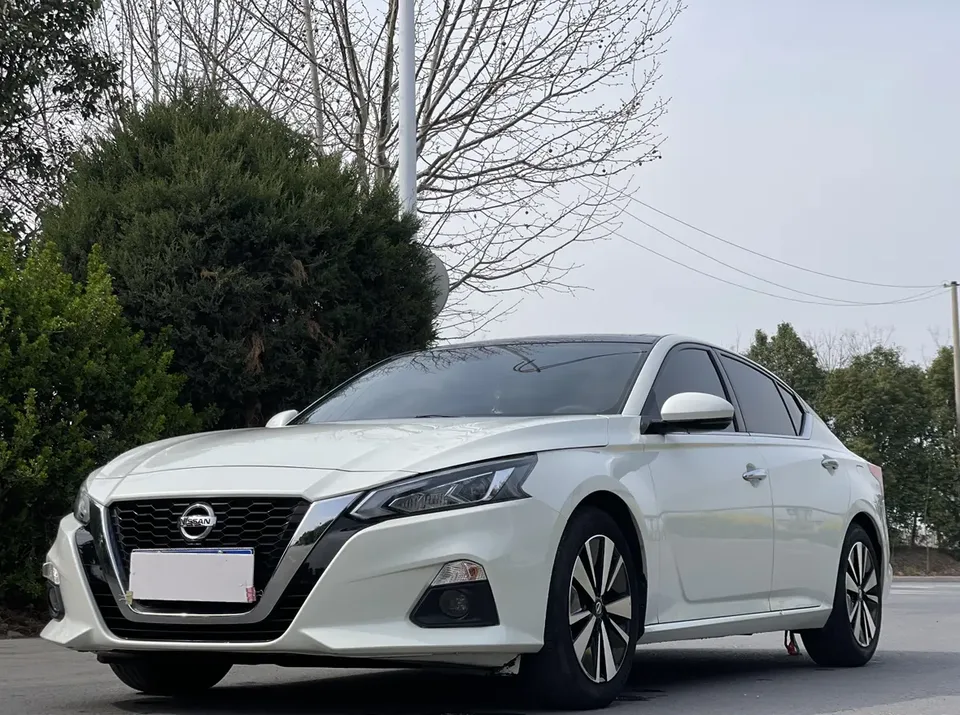 Nissan Altima Teana 2021 Teana 2021 2.0L XL Comfort Edition 2022 — photo 1, buy with delivery to Moscow