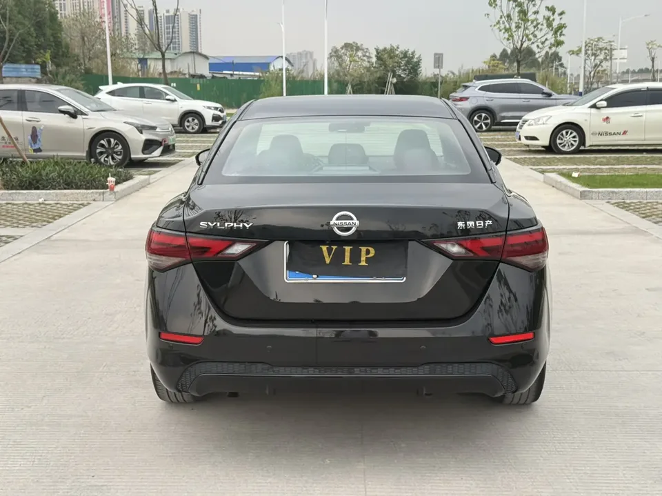 Nissan Sylphy Sylphy 2022 Sylphy 2022 1.6L XL CVT Enjoy Edition 2022 — thumbnail 2