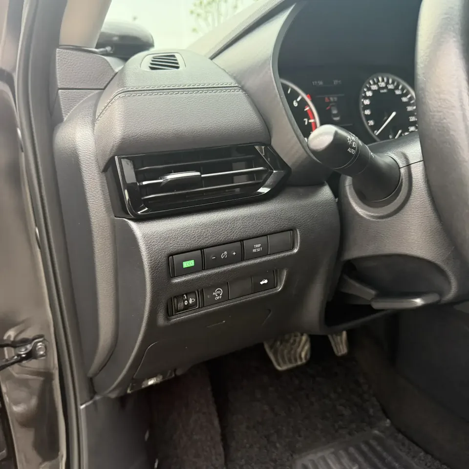 Nissan Sylphy Sylphy 2022 Sylphy 2022 1.6L XL CVT Enjoy Edition 2022 — thumbnail 3
