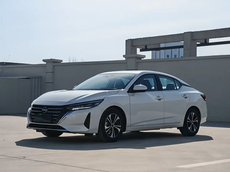 Nissan Sylphy Sylphy 2023 1.6L CVT Enjoy Edition 2024 — фото 1, купить с доставкой в Москву