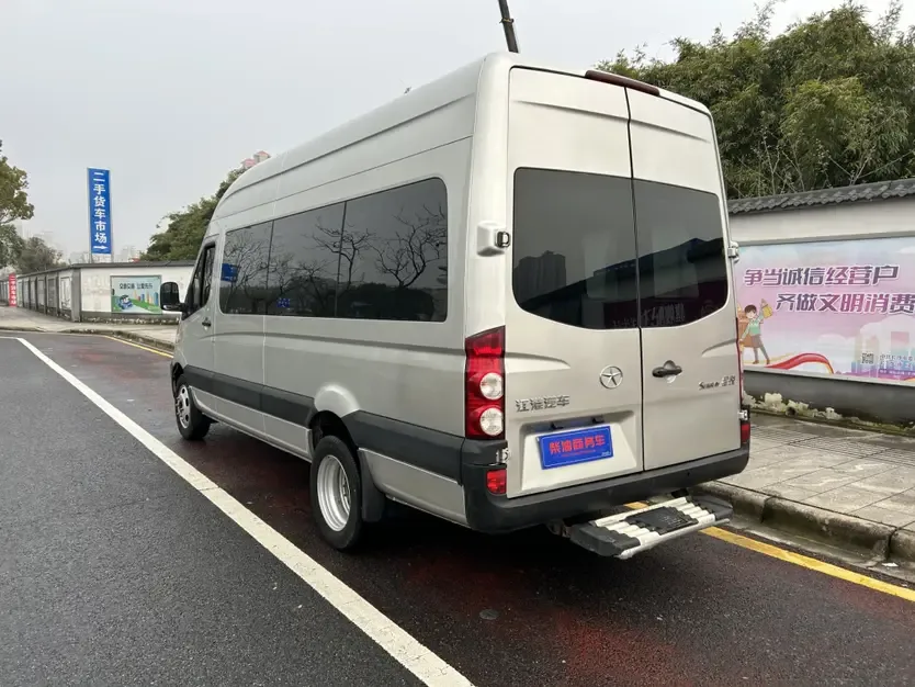 Jiangxi Xing Rui 2.0T 6 series Star Express 5/6 seats D20TCIF1 2022 — миниатюра 2