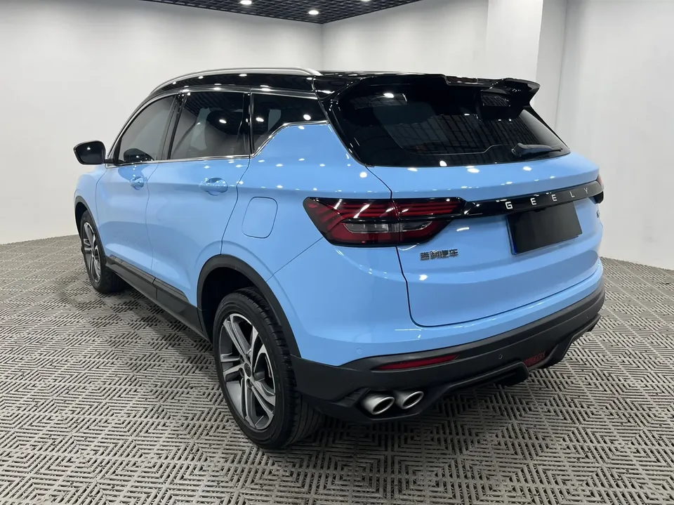 Geely Coolray SX11 240T DCT Diamond Edition 2022 — миниатюра 4