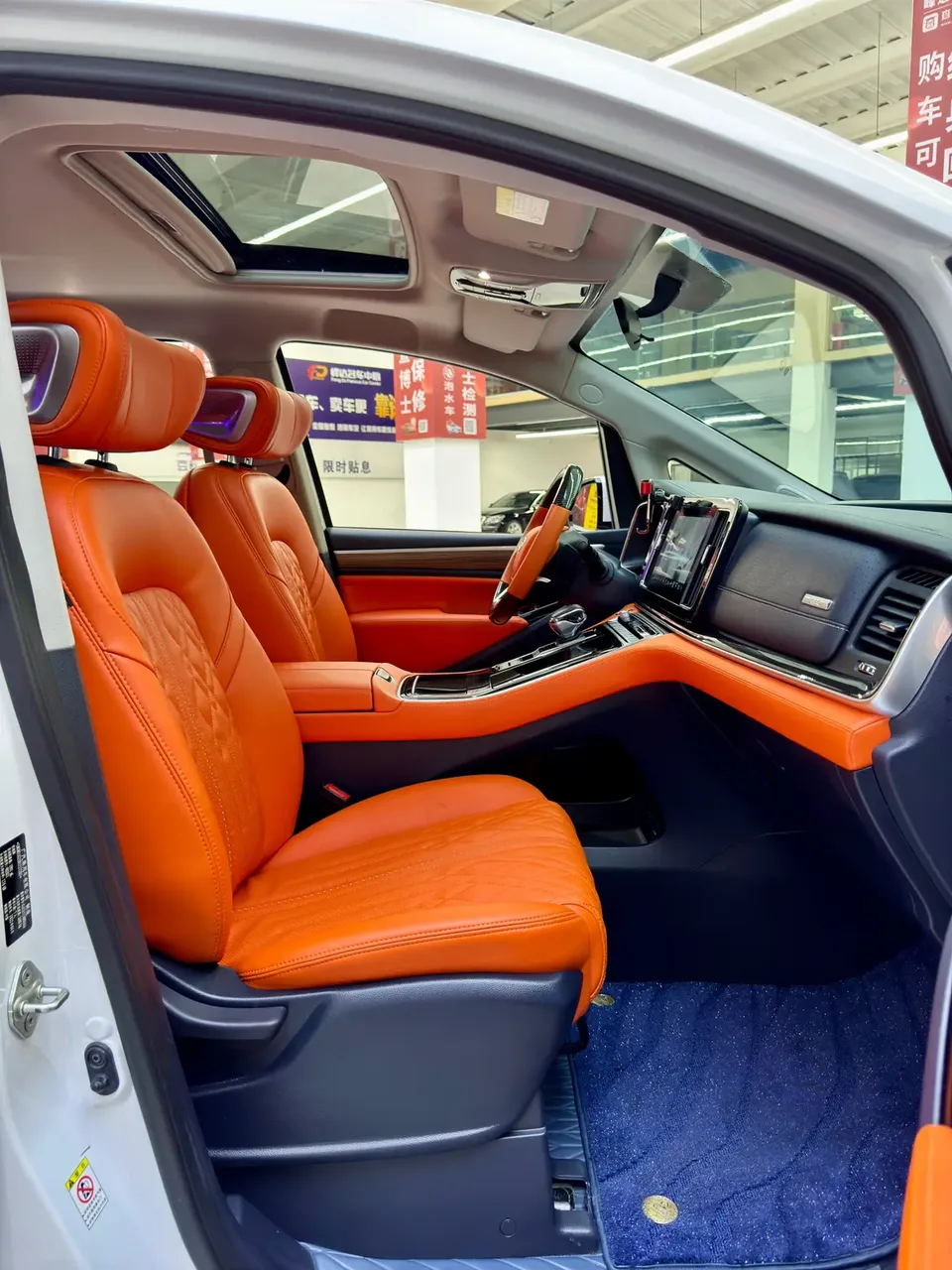 GAC Trumpchi M8 Trumpchi M8 2021 Lingxiu Series 390T Deluxe Edition 2022 — миниатюра 5