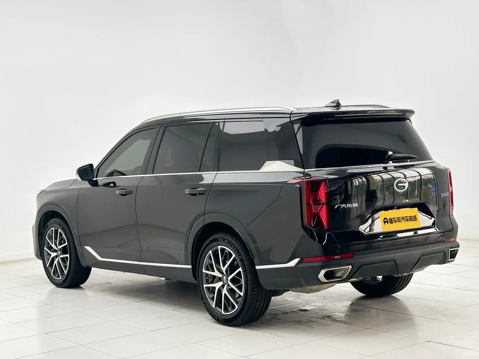 GAC Trumpchi GS8 Trumpchi GS8 2025 Pilot Series 2.0TGDI 2WD 5-seater Luxury Edition 2024 — миниатюра 2