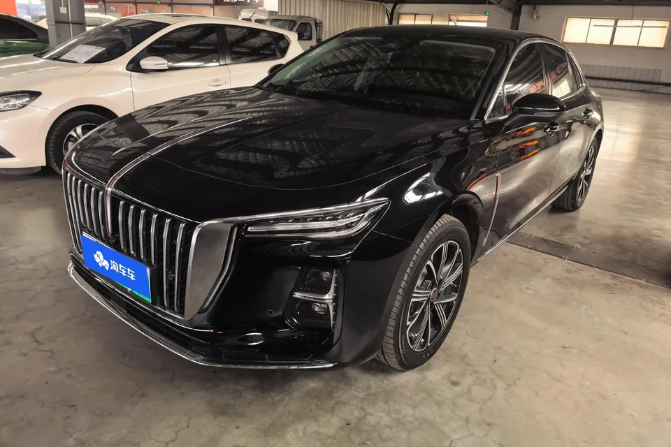 Hongqi H5 PHEV 2025